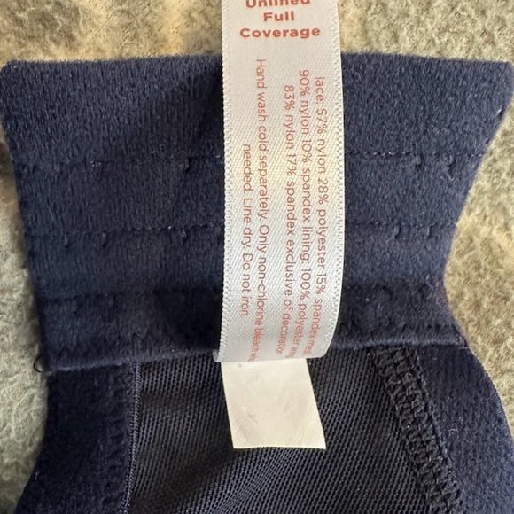 LB Cacique Unlined Full Coverage 46C - Picture 4 of 4